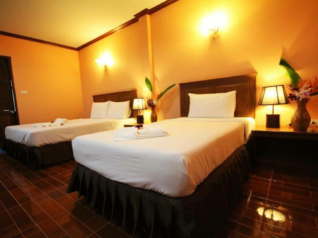 Lanta Sabai Hotel & Bungalows Koh Lanta Exterior photo