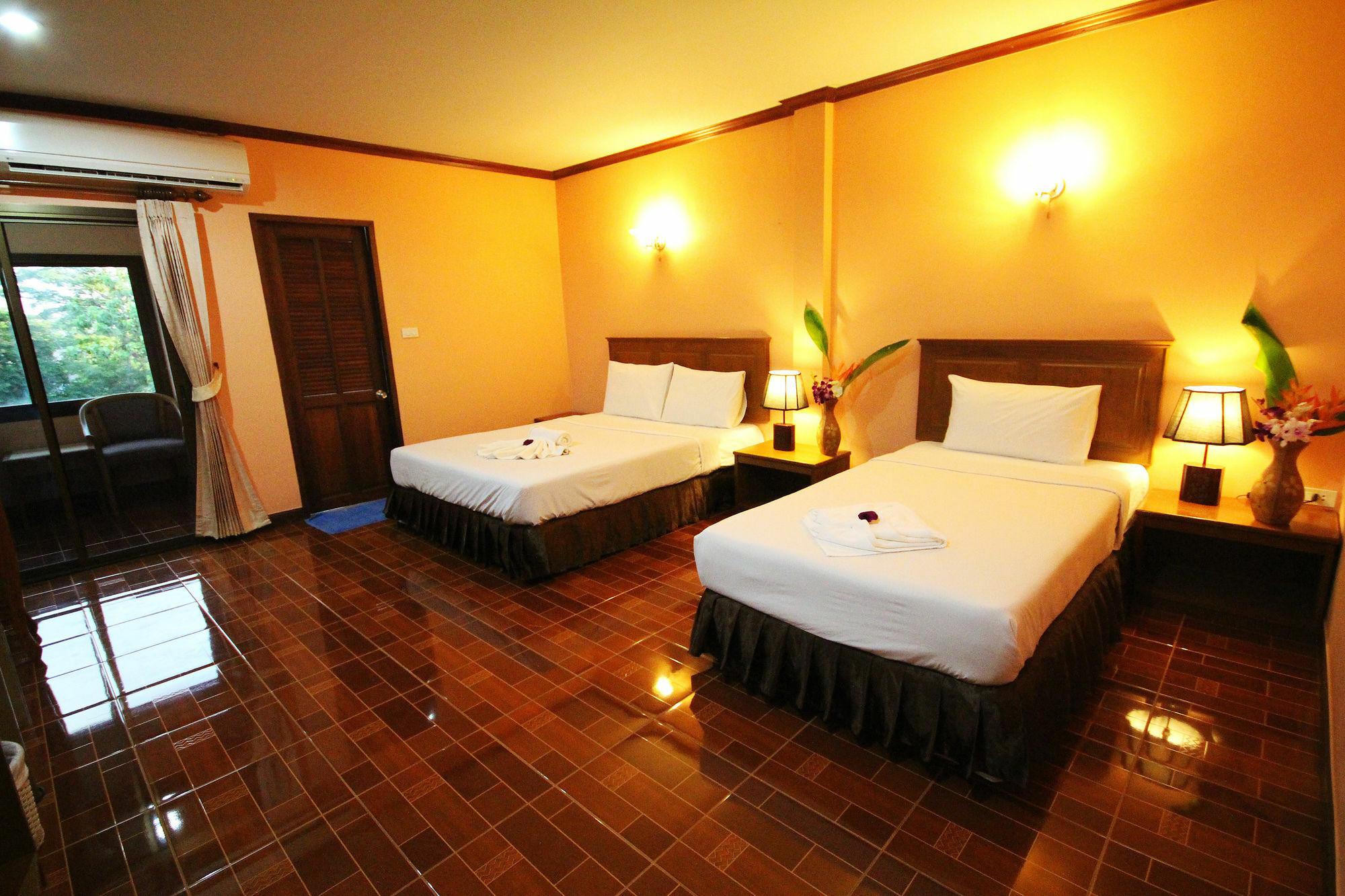 Lanta Sabai Hotel & Bungalows Koh Lanta Exterior photo